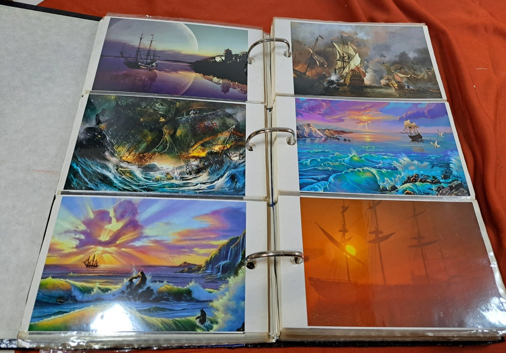 BLACK ALBUM W/100 FULL COLOR LIGHTHOUSES, 249 SHIPS