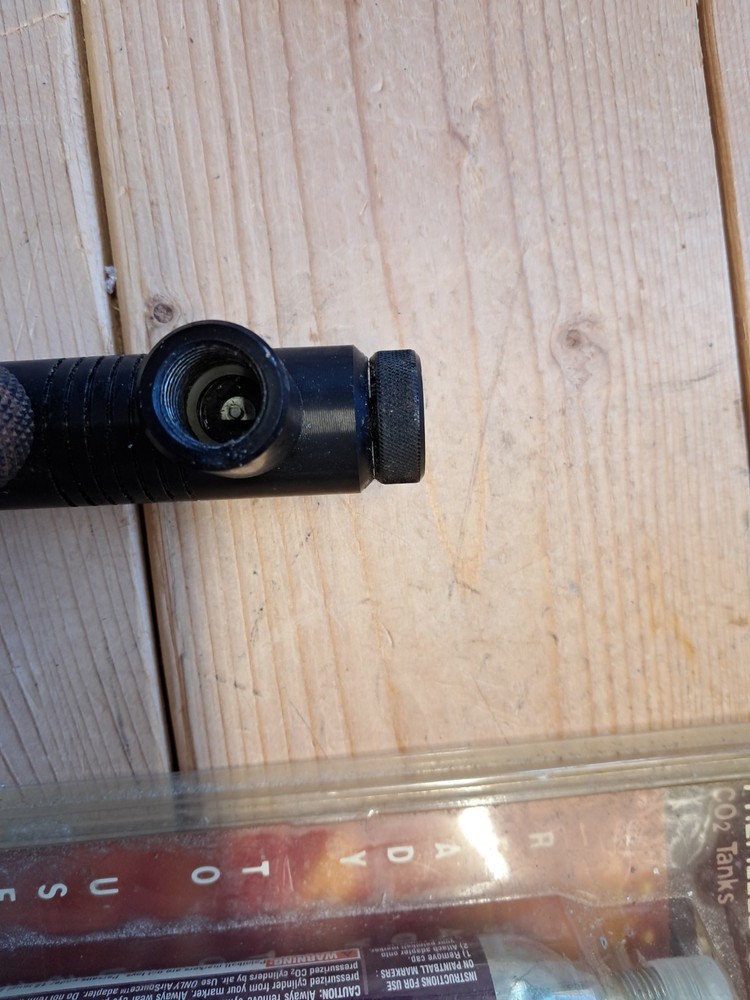 Crosman Airsource adapter for 1077
