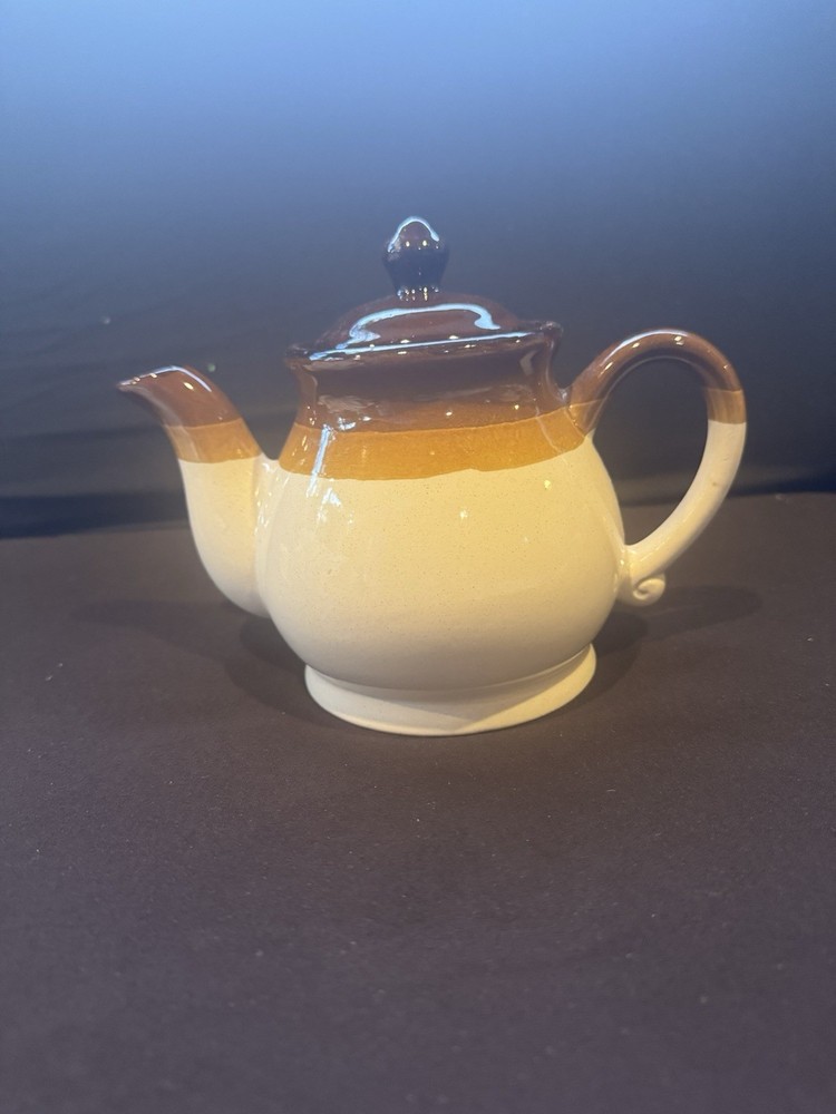 Brittnay stoneware teapot 6”