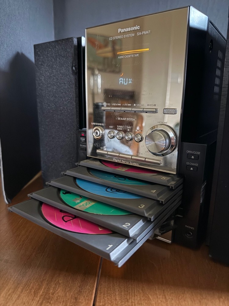 Panasonic CD Stereo System SA-PM47. For Part. Read