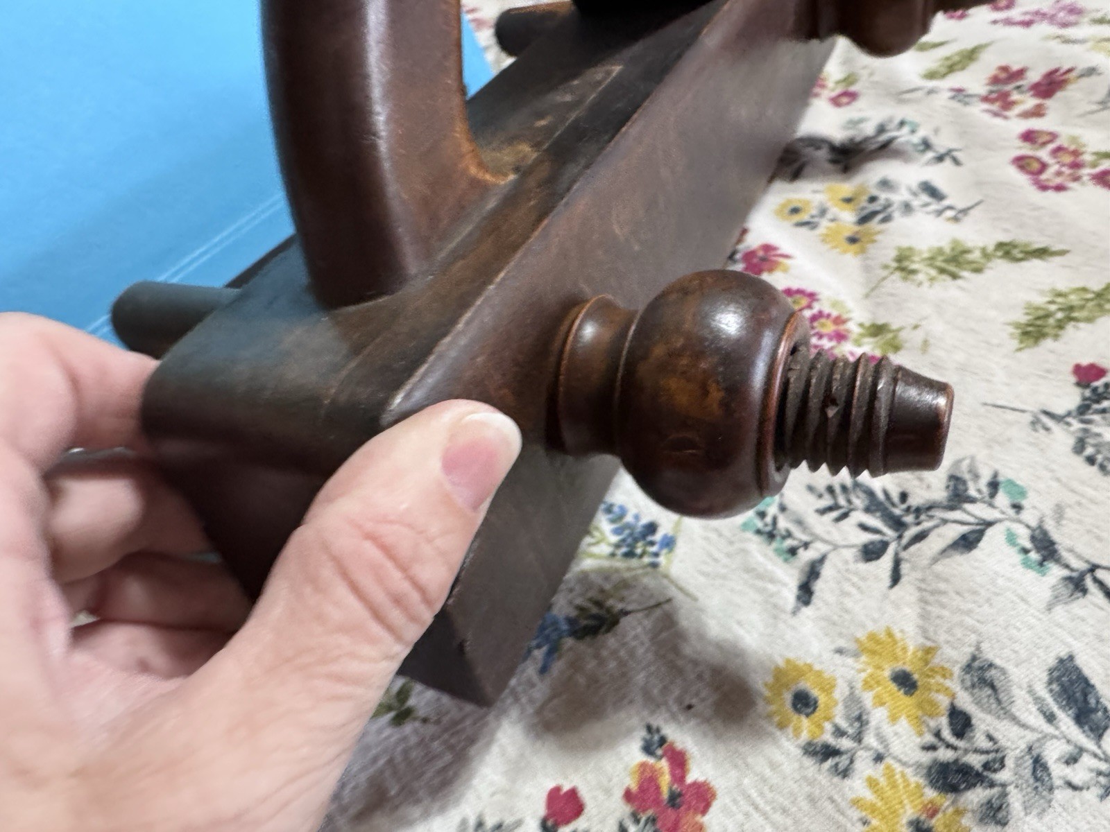 S.B.G. H. Chaplin #184 Woodworking Plane Antique Original Wooden Screws