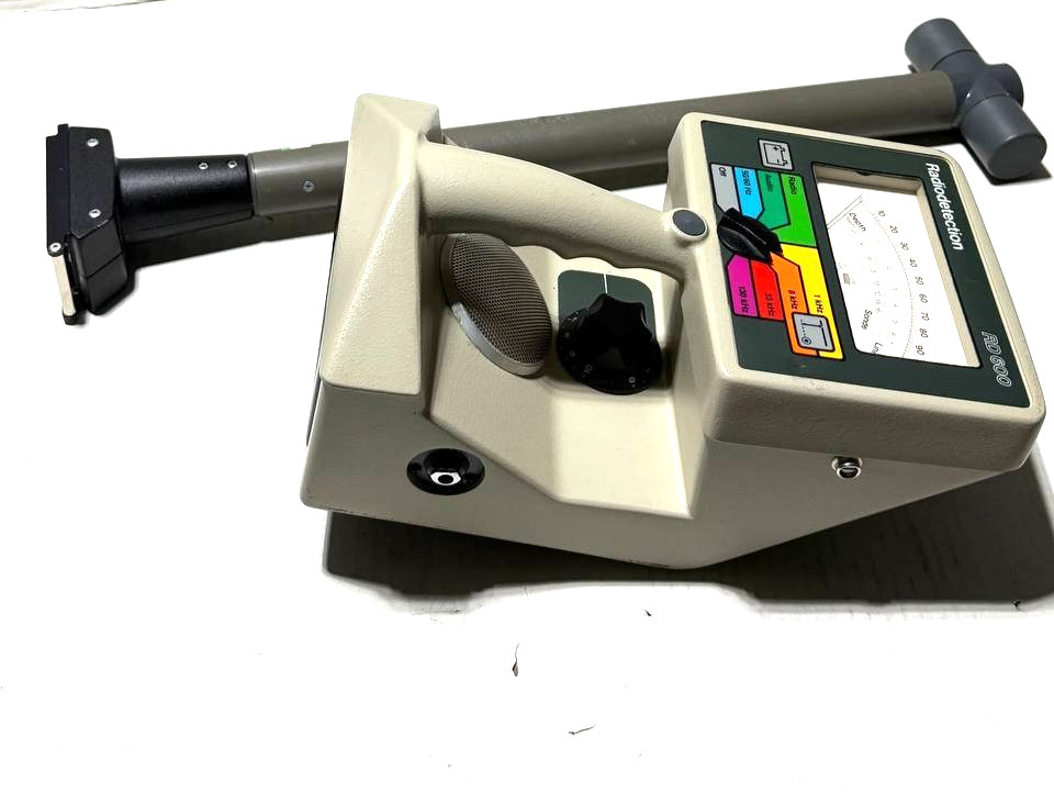 Radiodetection RD600 precision cable and pipe locator