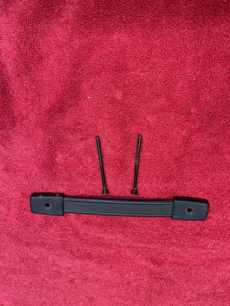 Peavey Amp Handle With Mounting Bolts
