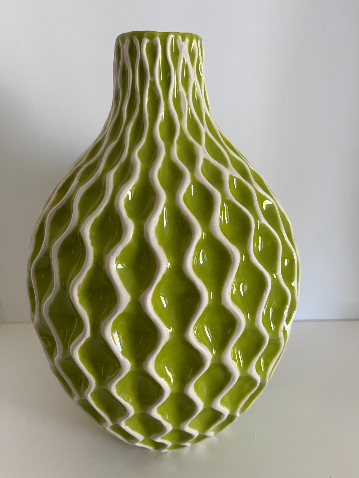 Modern Raised Wavy Design Vases Set of 3