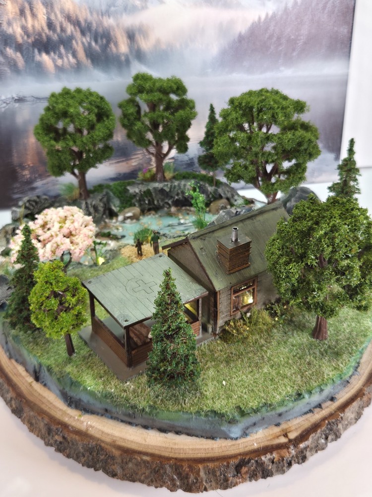 Diorama: Cabin In The Spring, Scale 1/72