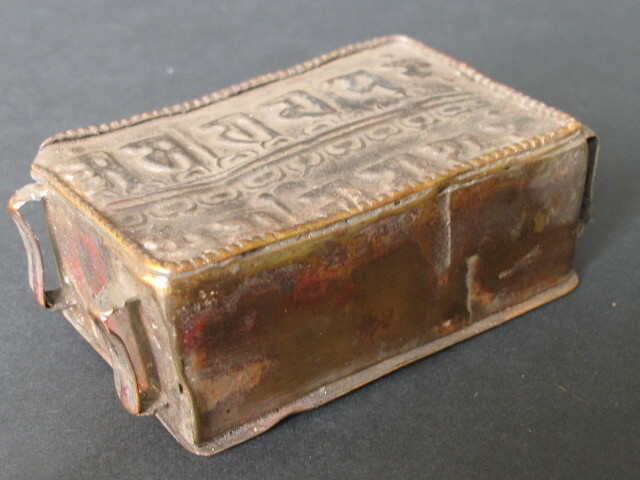 Tibetan Copper Ghau Box, Inscriptions