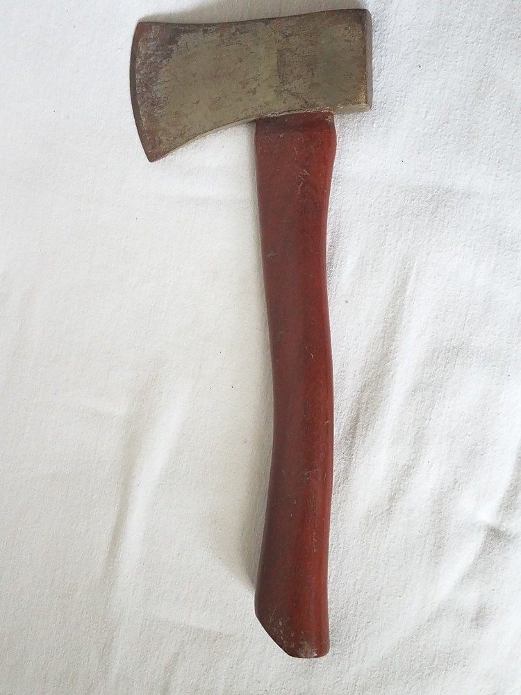 VTG HATCHET/AXE 2 POUND OVERALL WEIGHT