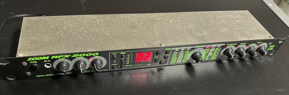 Zoom RFX-2000