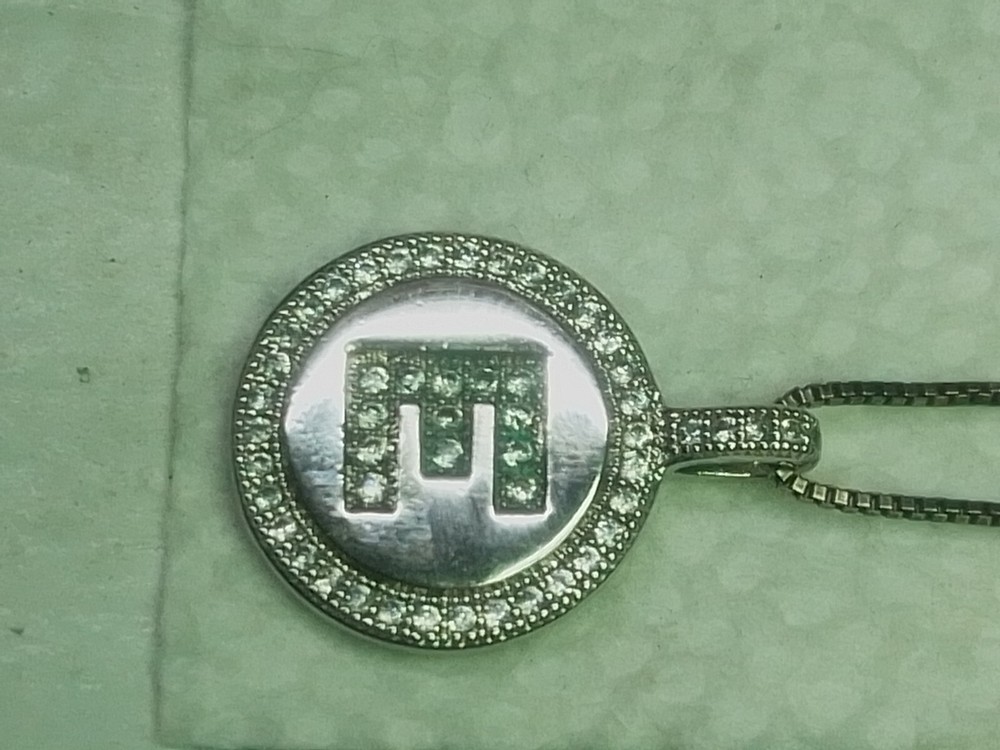 Silver Rhinestone Letter E Pendant Necklaces