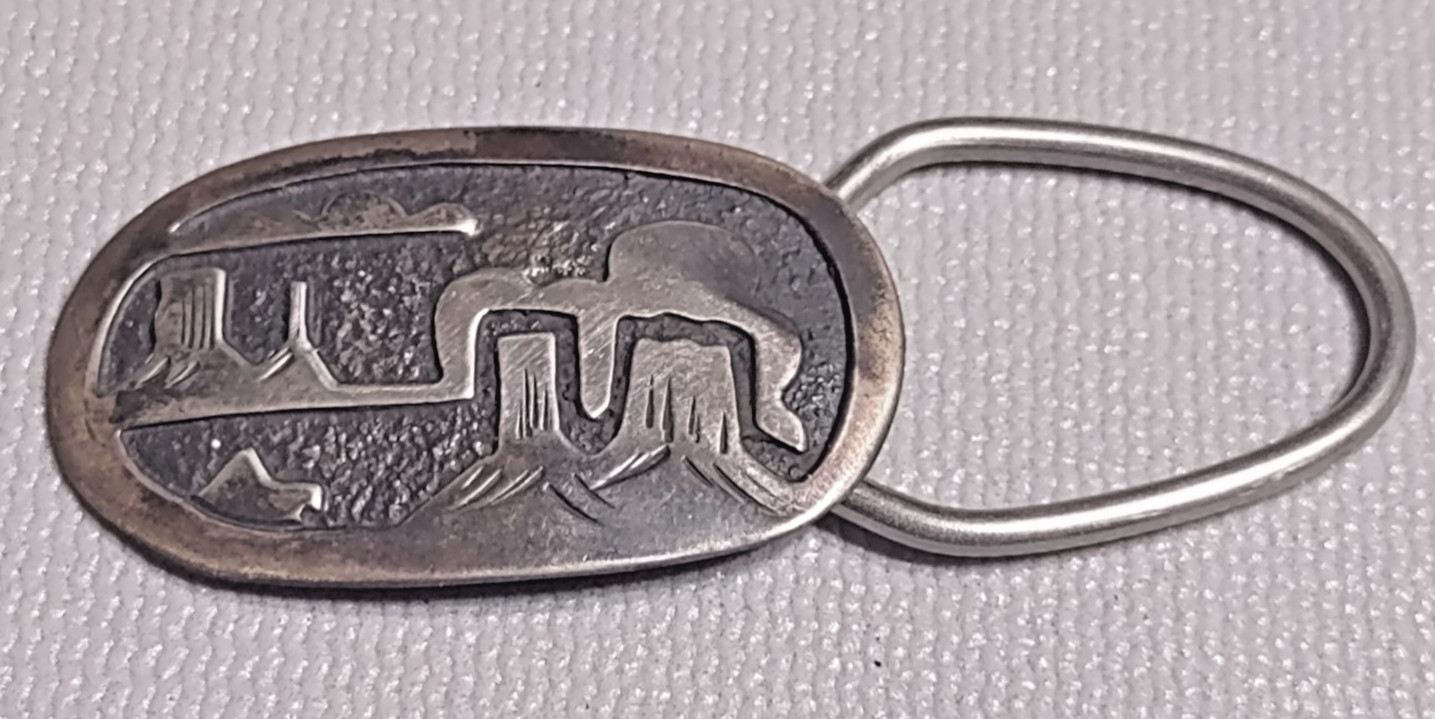 NAVAJO NATIVE AMERICAN INDIAN STERLING SILVER KEY CHAIN BENNET