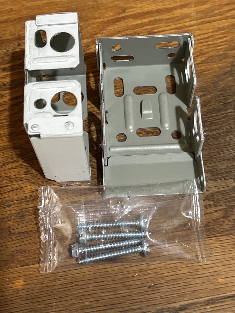 Universal blinds mounting boxes x2 in pack with hardware~ White New