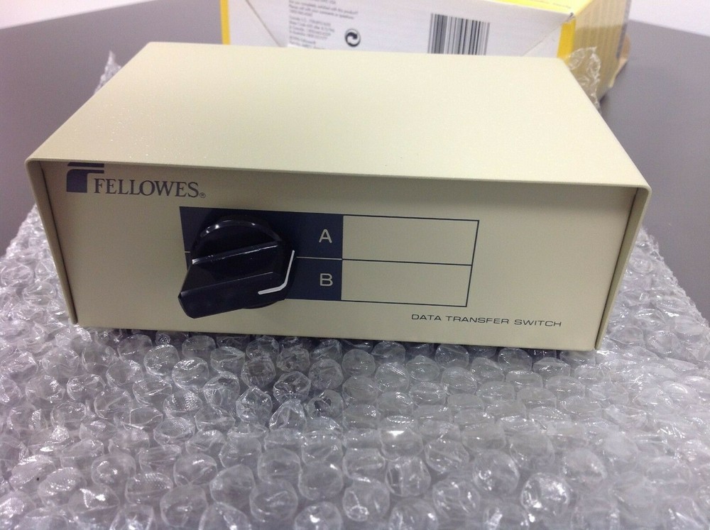 Fellowes Computerware AB 2-Way Switchbox, New In Box