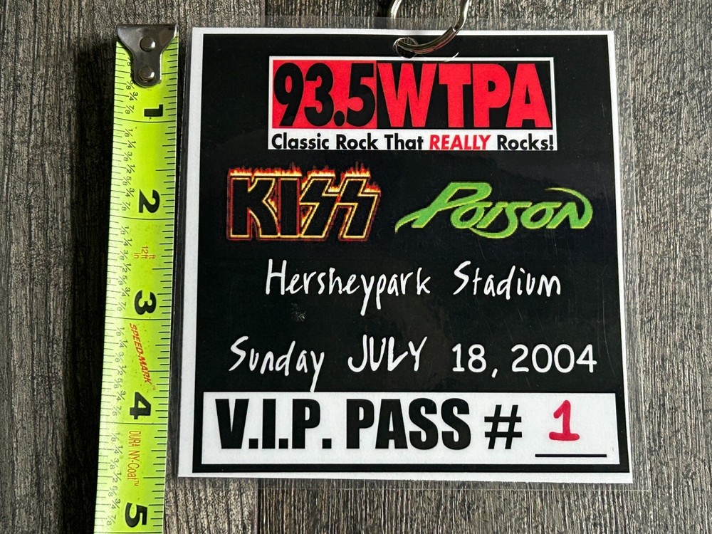 KISS LAMINATE PASS Poison Concert Tour 2004 Hershey Pennsylvania VIP #1 Vintage