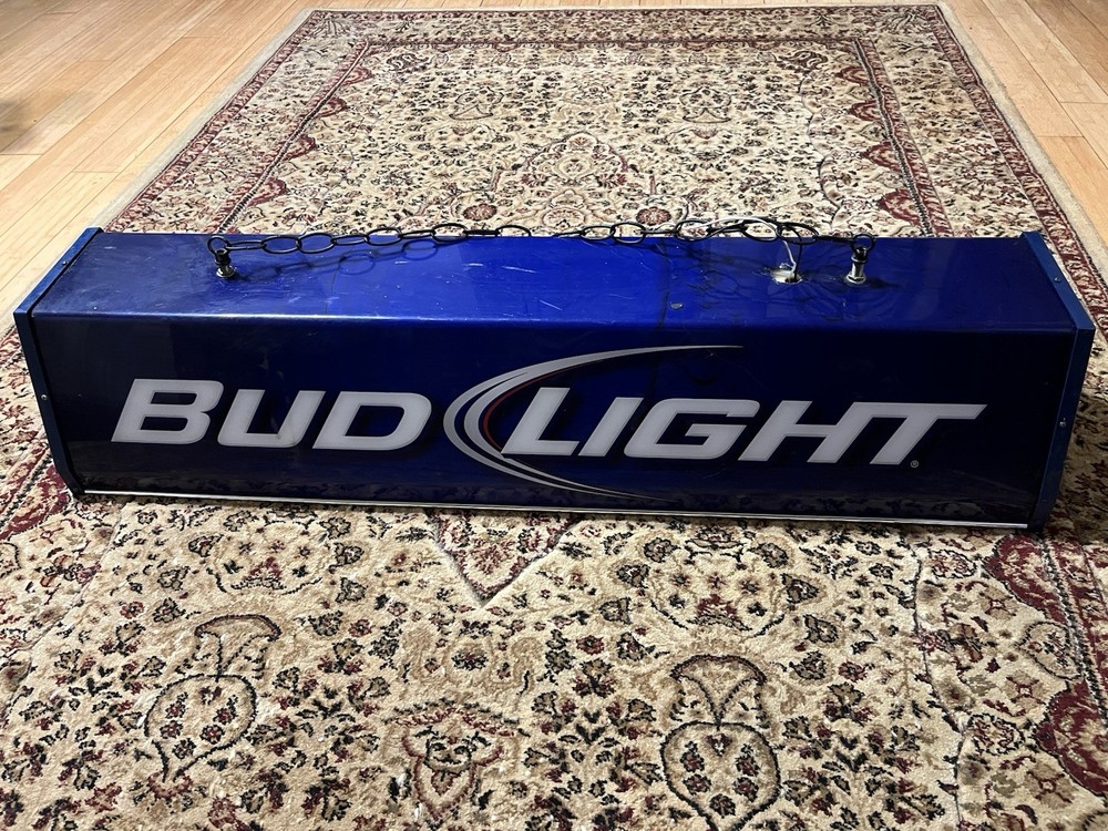 Bud Light Billiards Pool Table Light