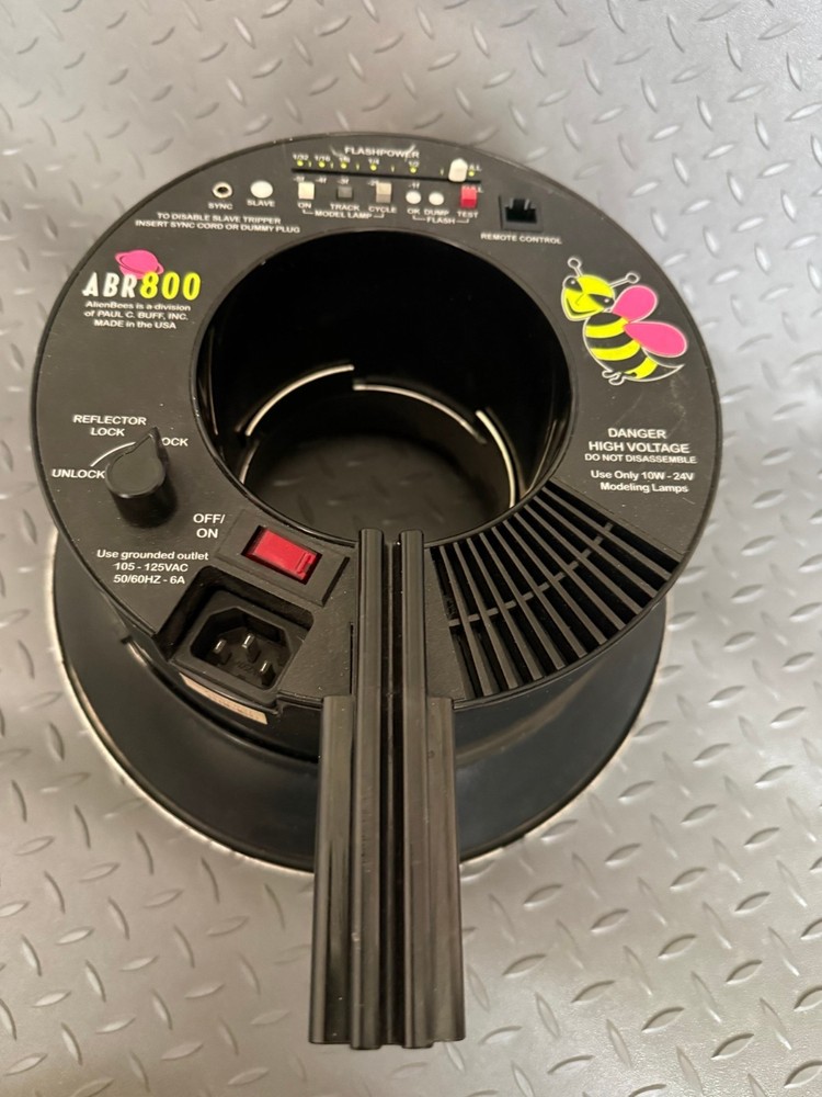 Ring Light - Paul C Buff - Ring Light - ABR800 with moon unit