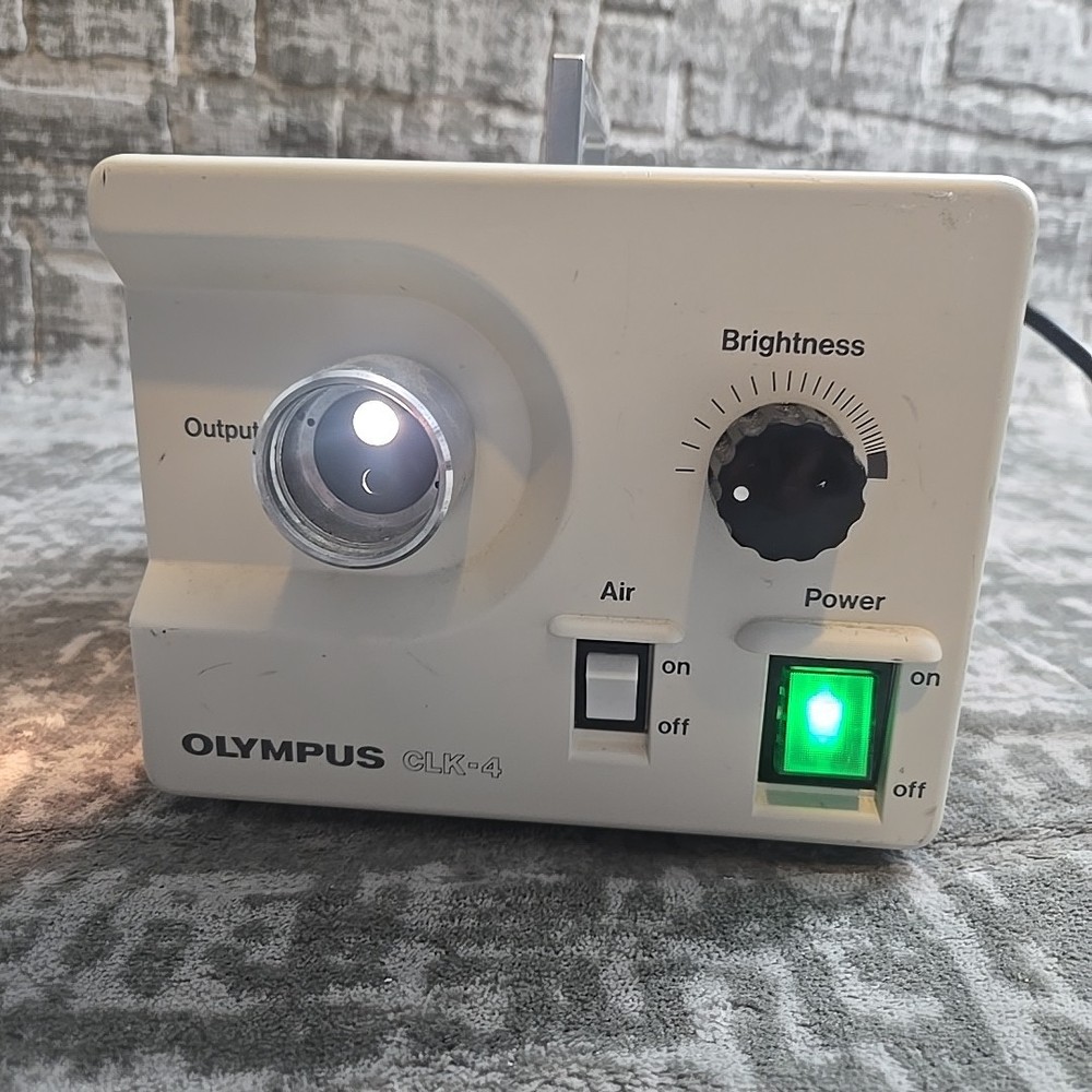 Olympus Optical - CLK-4 Halogen Light Source