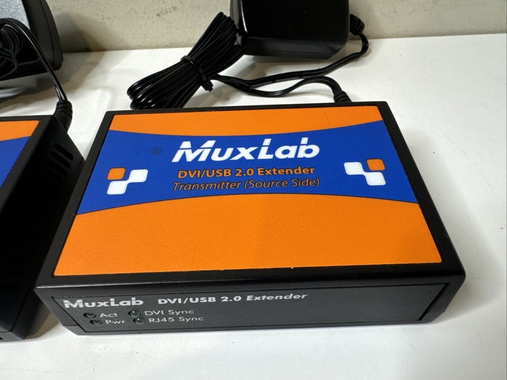 Muxlab 500391 DVI / USB2.0 HDBaseT Extender Kit (Source & Display)