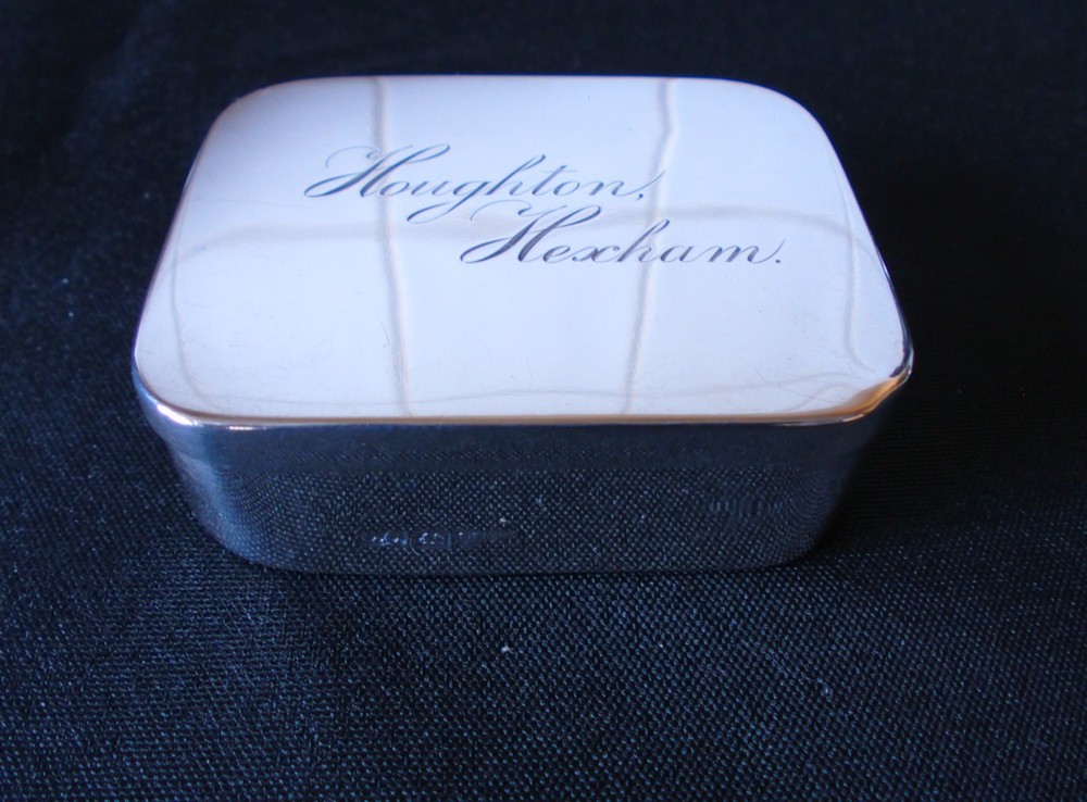 Solid Silver Rare Snuff Box With Match Strike Hallmark Date 1907 By Cohen & Char