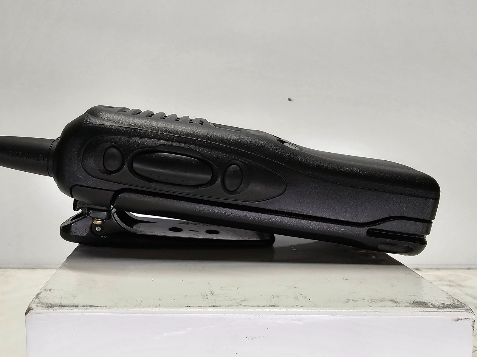 Kenwood TK-3180-K2 TK3180-K2 UHF 400-470 Mhz 5W 500+ Ch Ltd Keypad