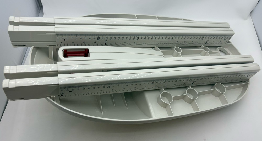 Seca 213 Stadiometer for Mobile Height Measurement