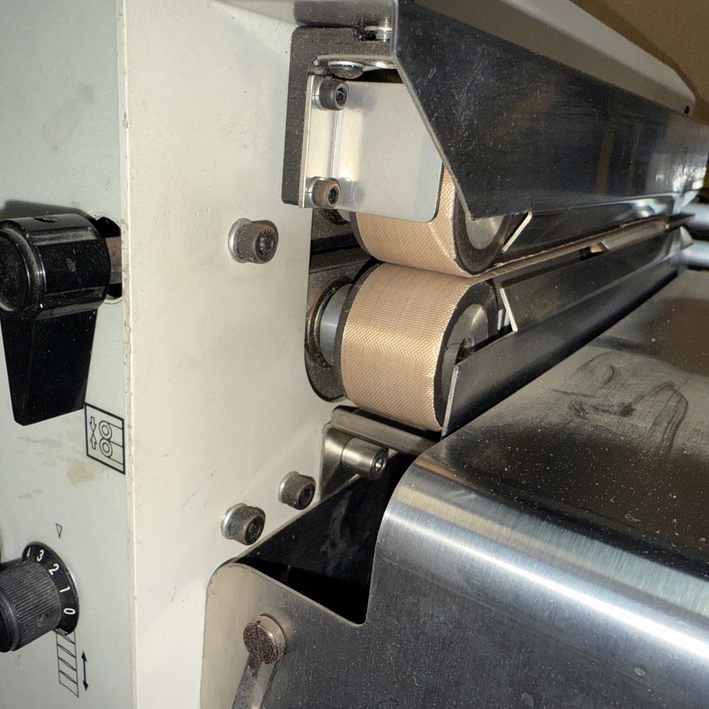 Autobag Airpouch Express 3 Air Pillow Pouch Packaging Machine