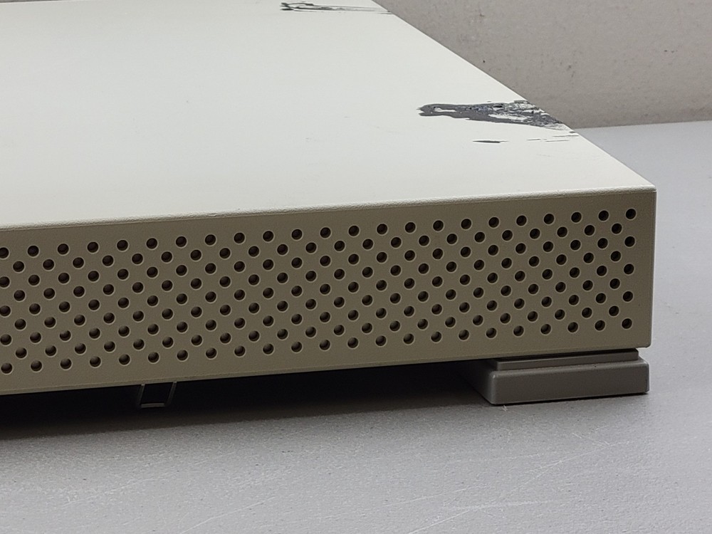 Sun Microsystems 147B SPARCstation 2 UNIX Computer Workstation - *POWERS ON*