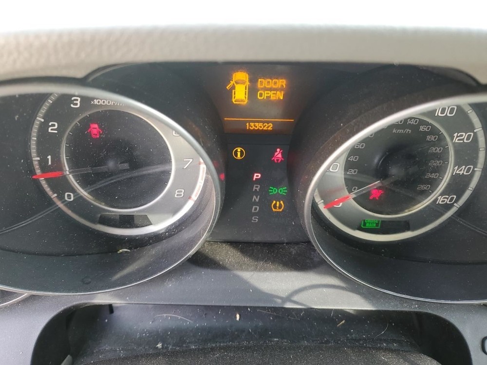 MDX 2011 Glove Box 4658115