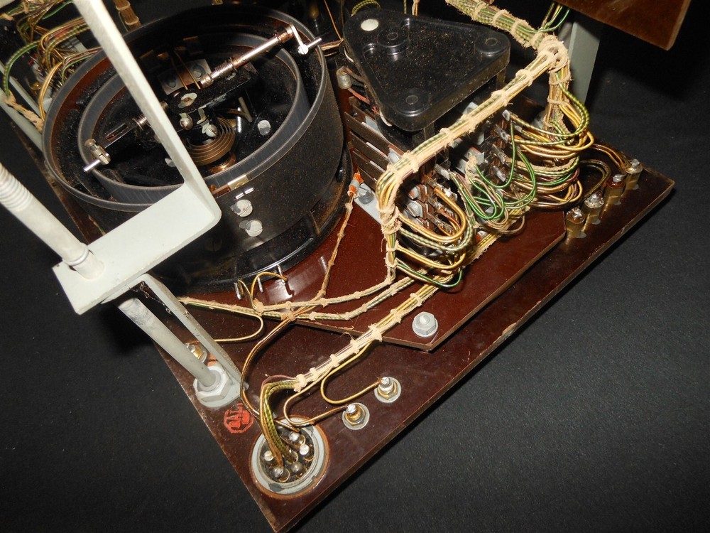 WW2 German Luftwaffe Messbrücke Ohmmeter - COMMUNICATION LINE TESTING UNIT
