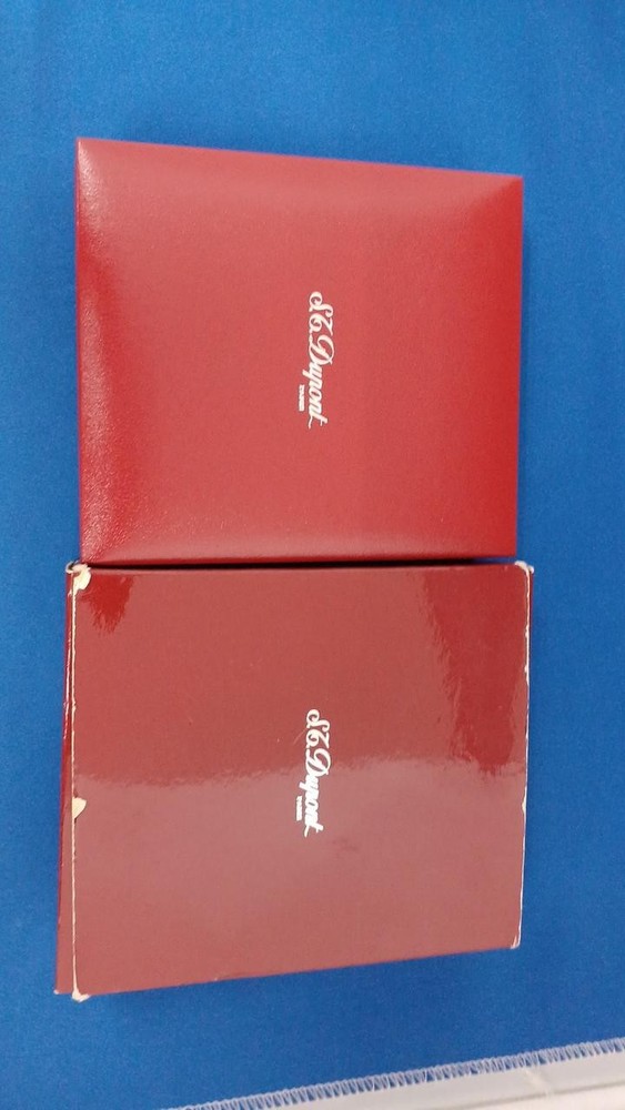 Dupont Diamond Pattern Gas Lighter Used