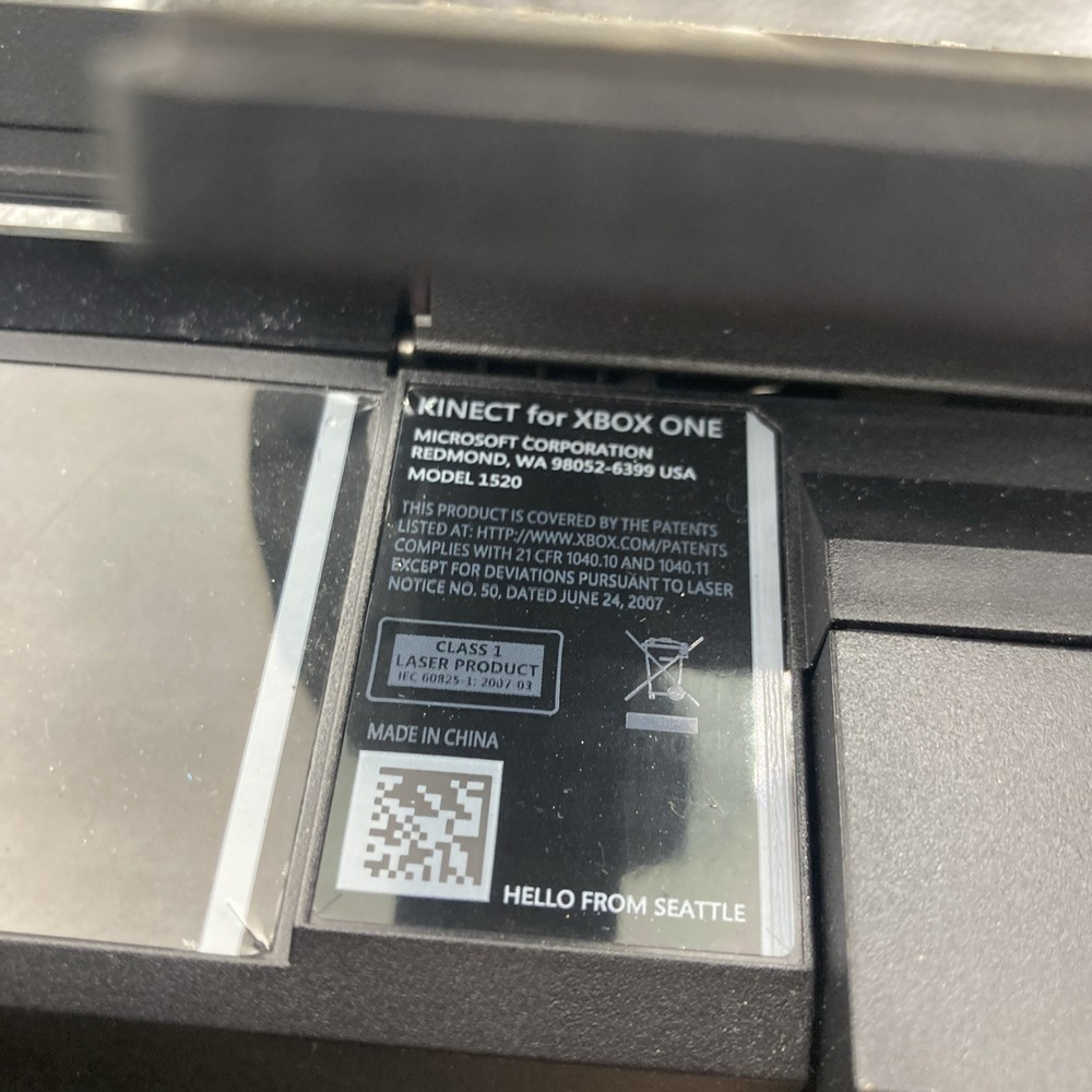 Microsoft Xbox One Kinect Sensor - Black OEM Model 1520 Authentic w/ TV Mount