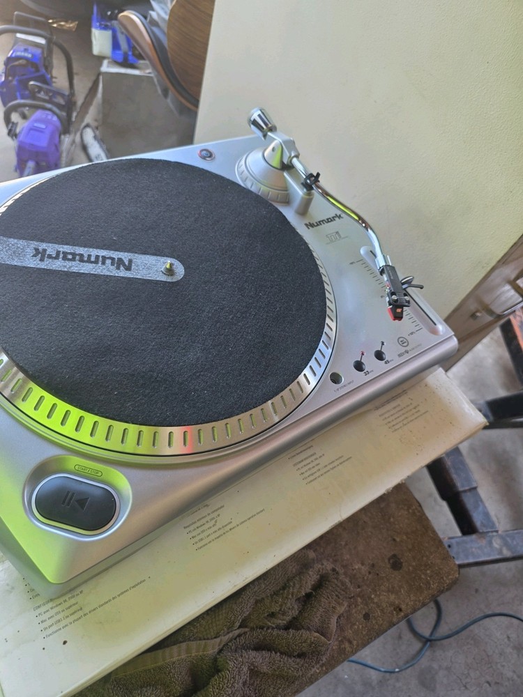 Numark TTUSB DJ Turntable