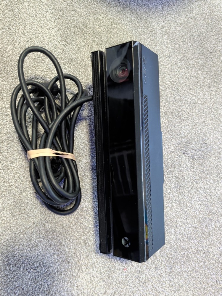 OEM Microsoft Xbox One Kinect Wired Motion Sensor Black Model 1520