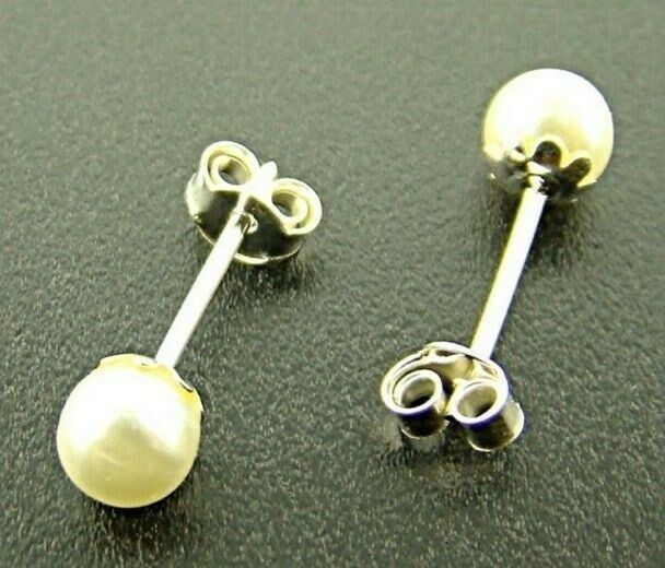 PAIR STERLING SILVER ROUND BALL 4mm STUD EARRINGS V977