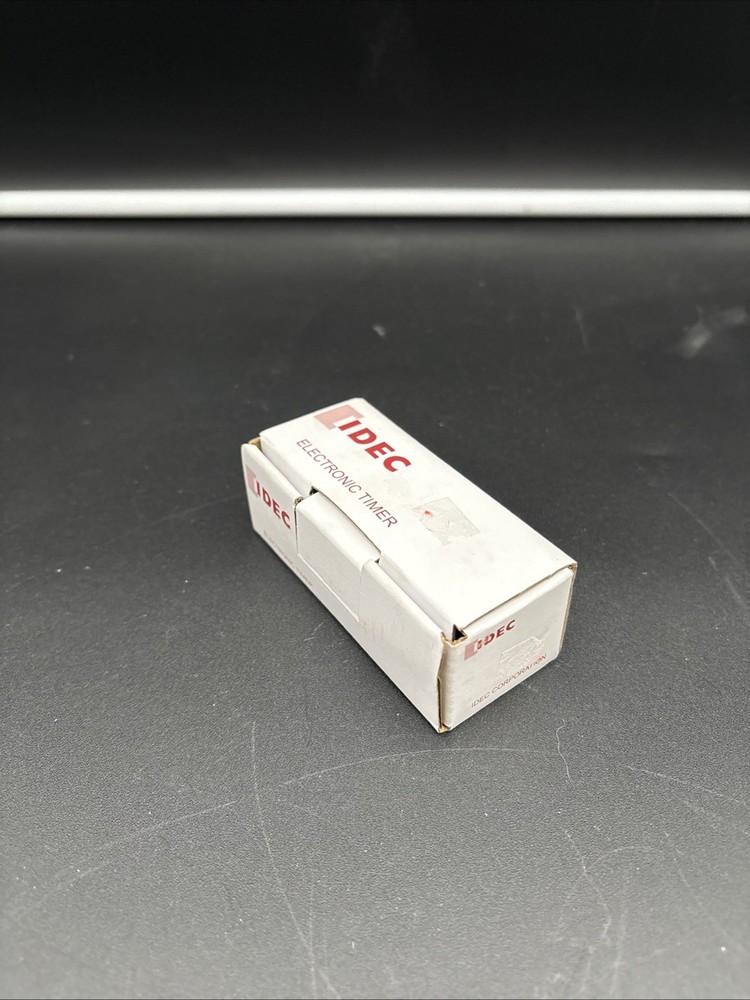 IDEC GT5Y-4SN3D24 Electronic Timer