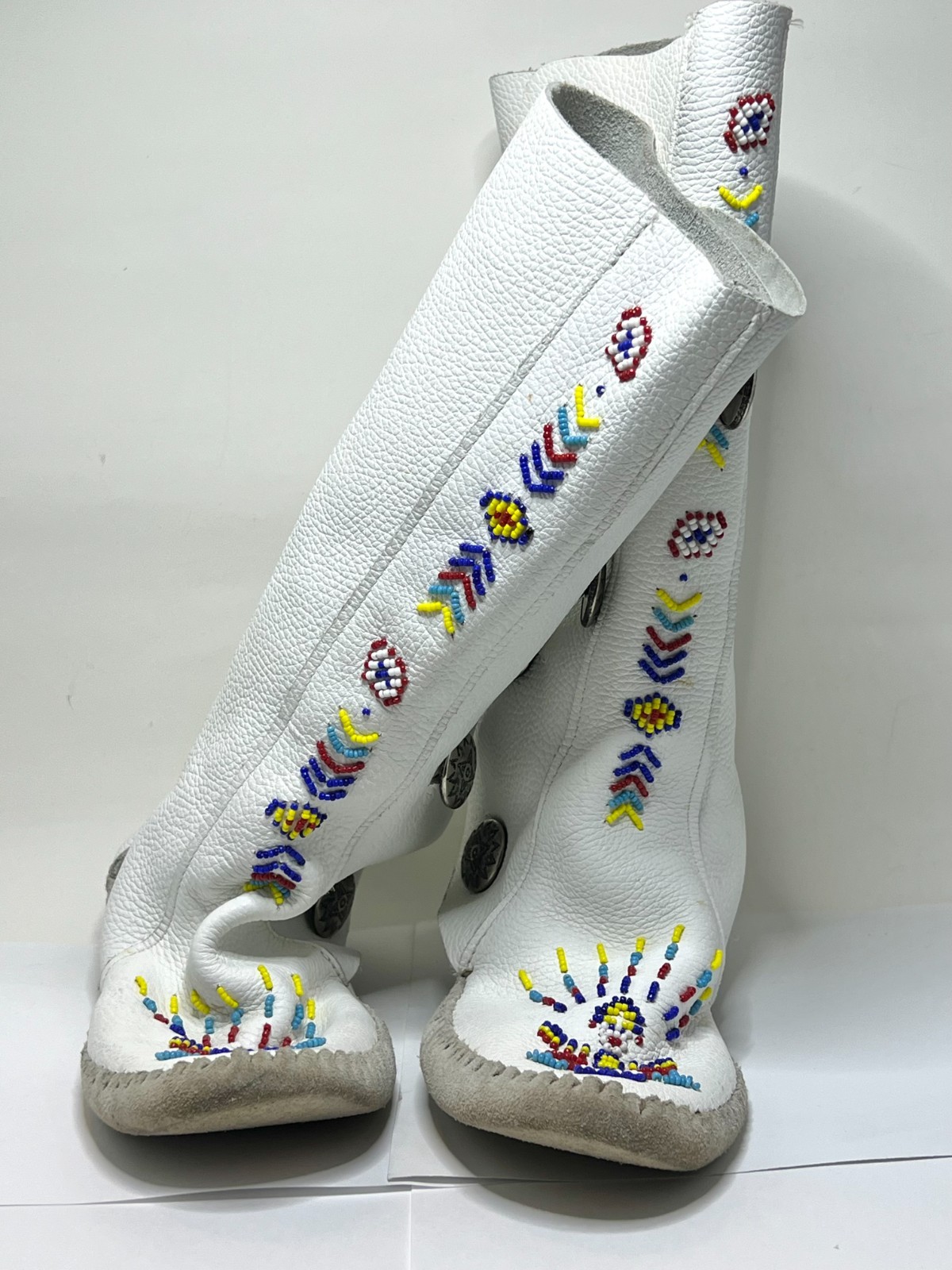 Native American - Vintage Handmade Leather Taos Powwow Moccasin Boots