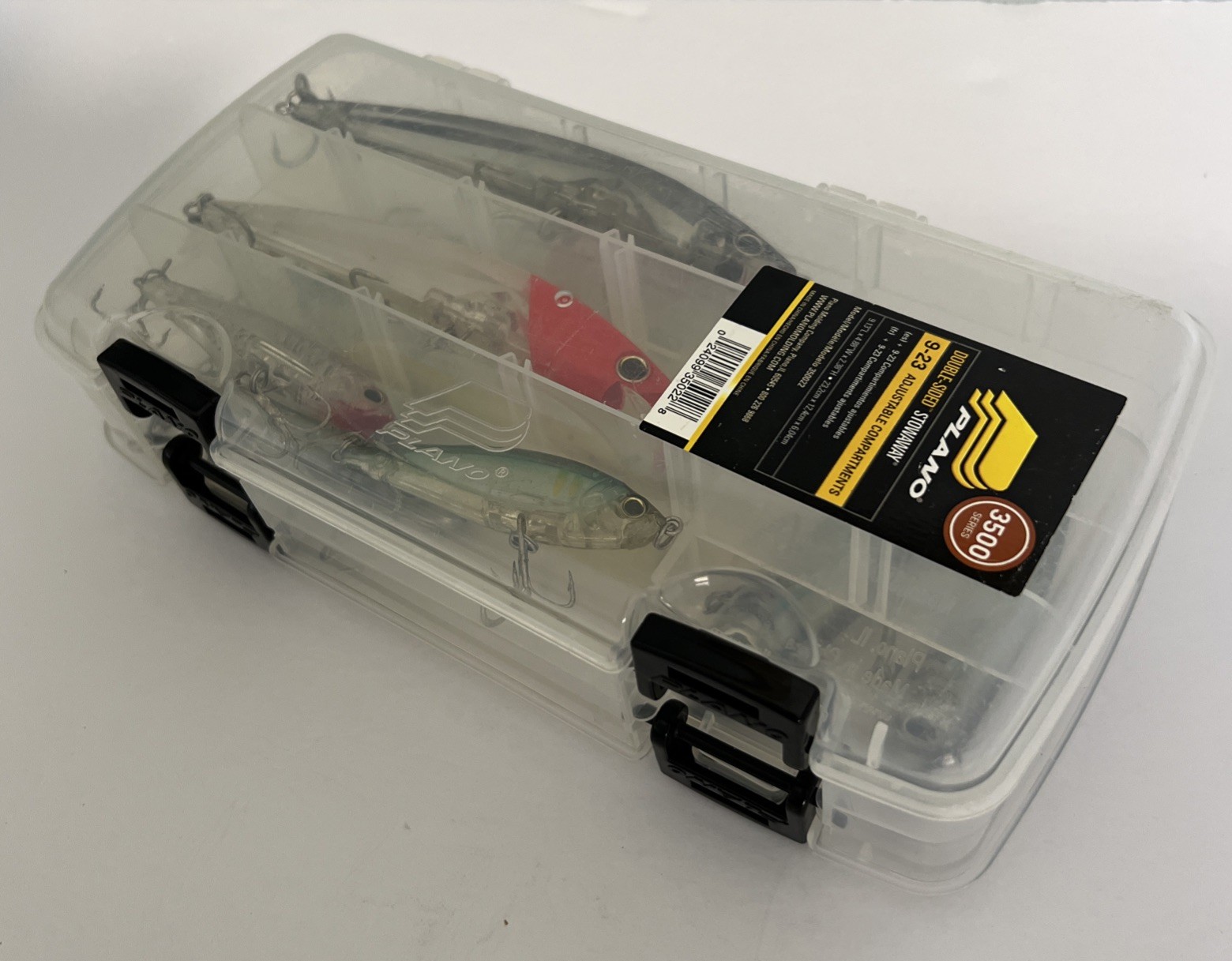Plano 3500 Stowaway Case With Mixed Lot Of 6 YoZuri And 3 Bomber Lures