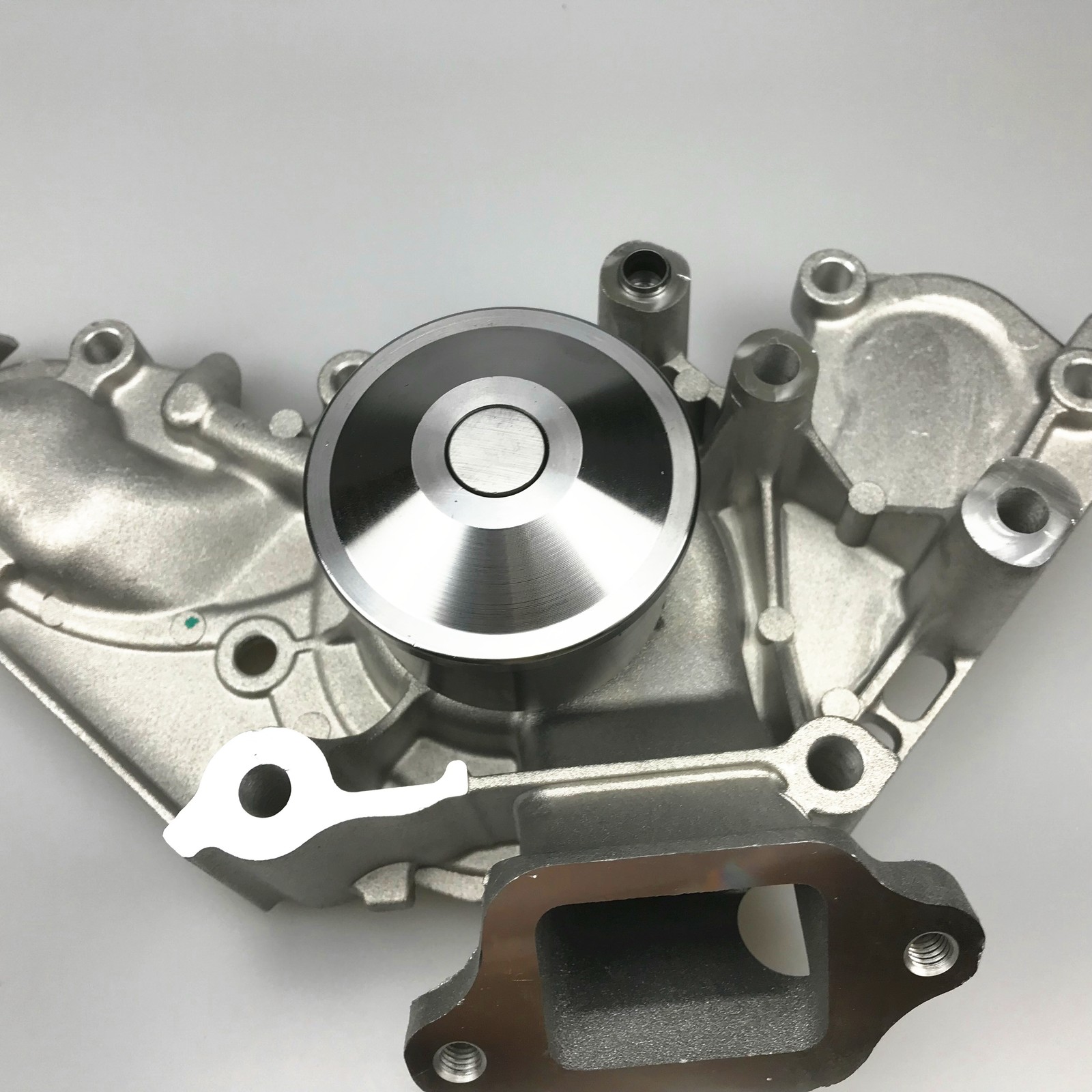 Timing Belt Water Pump Kit Fit For V8 4.7L 16100-09201 13568-09070 90916-02586