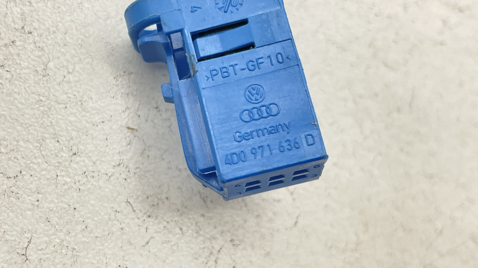 VW Audi Porsche Wiring Harness Plug Connector 5 Wire Pigtail OEM #4D0971636D