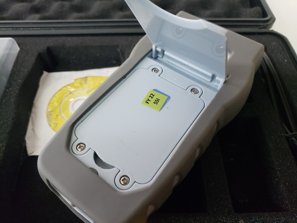 Lab Force Thomas Scientific TS-PC200 pH/mV/Cond/Temp Meter + Case