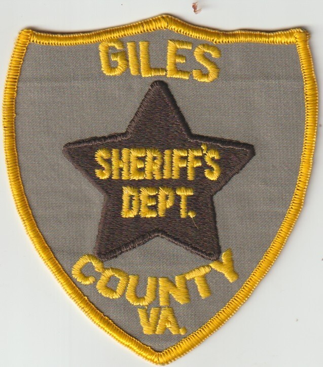 Giles County VA Sheriff nice old obsolete patch ship from Australia