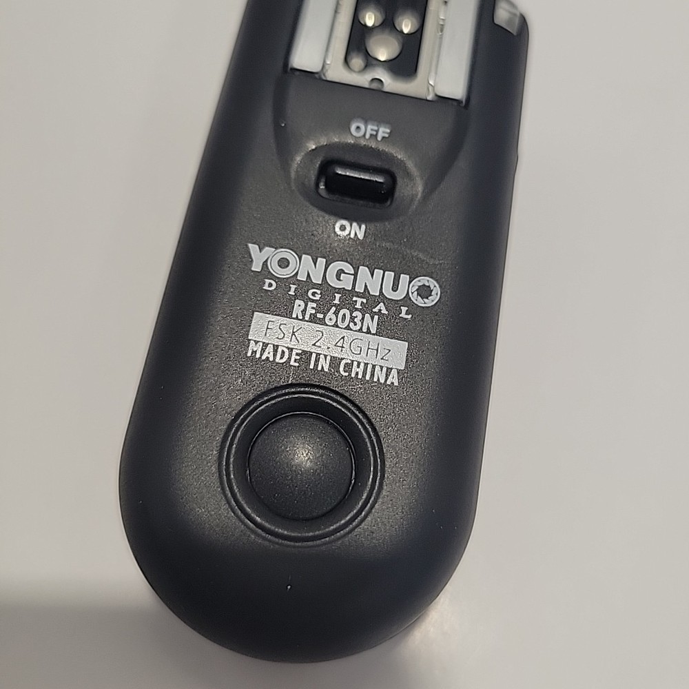 Yongnuo RF-603 C3 RF603 C3 Wireless Flash Trigger/Remote Bin I