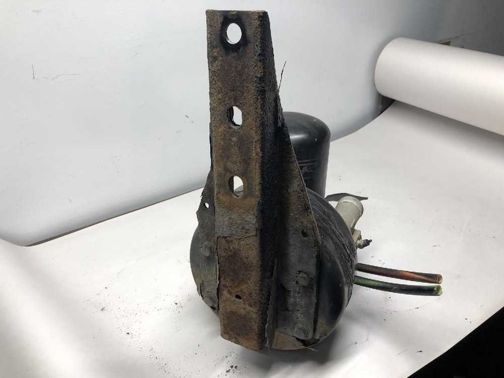 Bendix AD-IS Air Dryer - Used