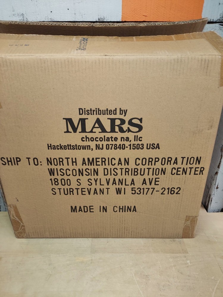 Vintage 3 Tiered Plastic Mars Candy Display NOS