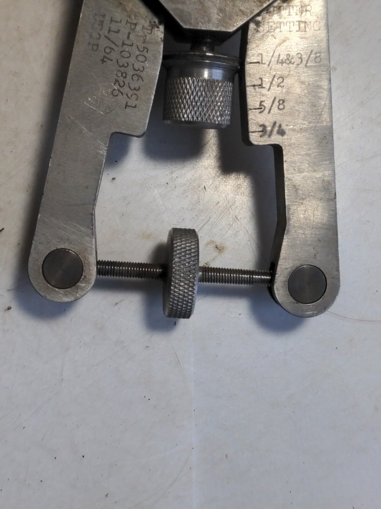 Adjustable Cutter setting Clamp