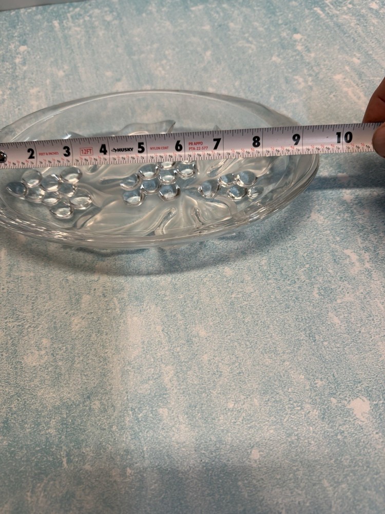 Mikasa Napa Valley (WY422/807) Serving Dish Fruit Pattern Etched Hostess Server