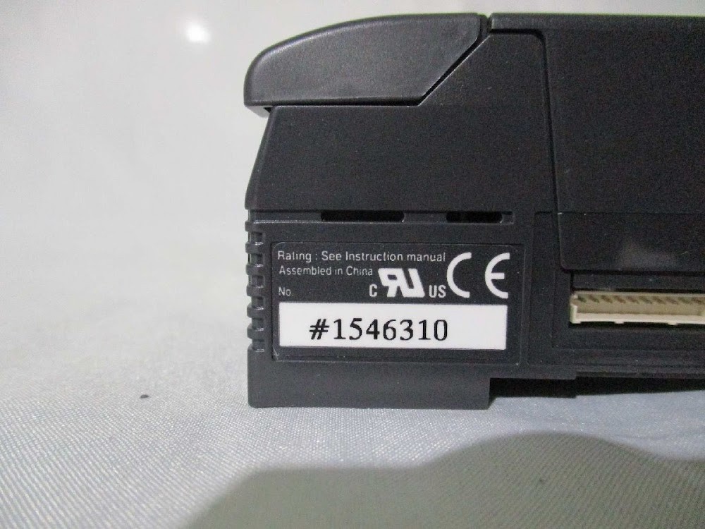 KEYENCE KV-E16X PLC with Built-in Display Function USED