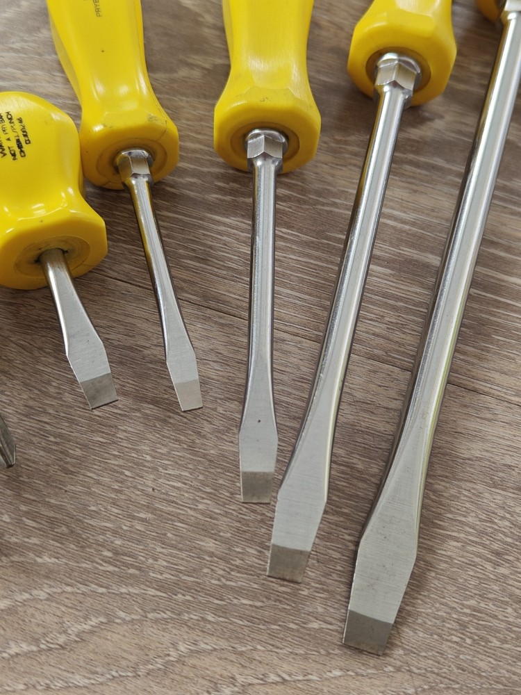 Snap On Tools USA 8pc Yellow Hard Handle Screwdriver Set Phillips Flat