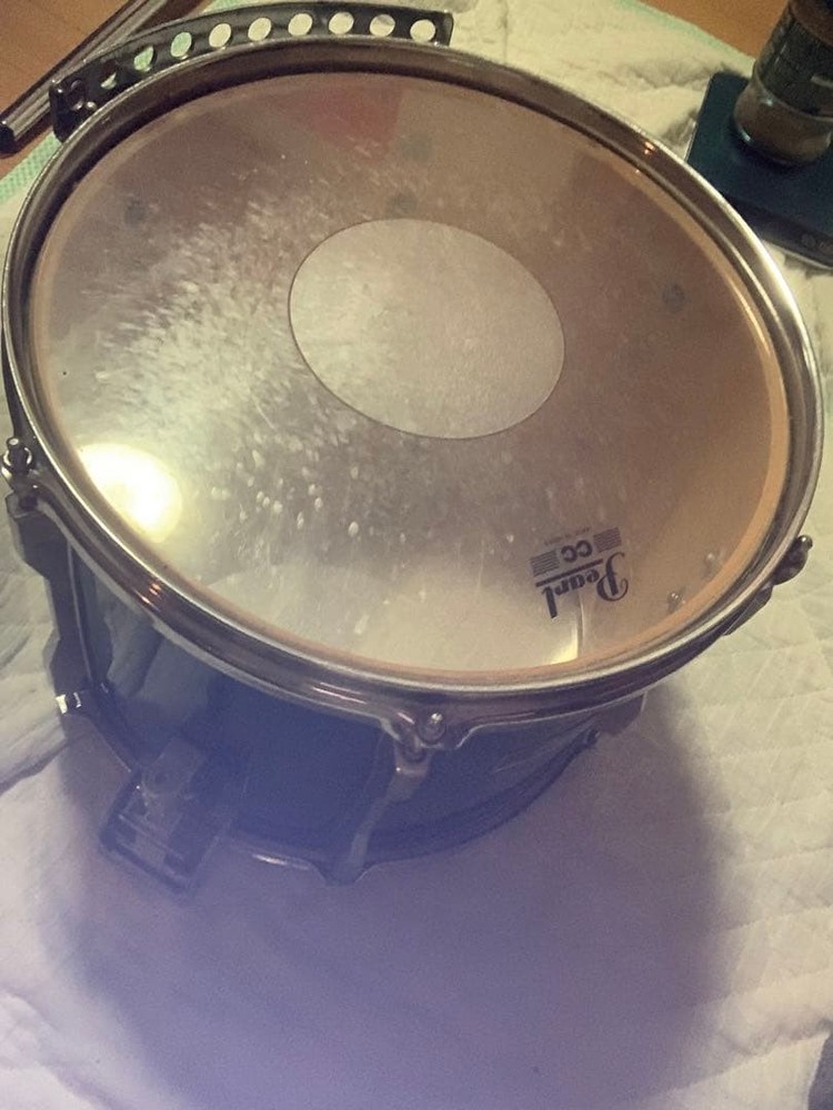Pearl marching snare 13 inches