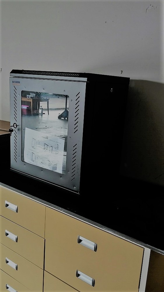 Network racks 15 U, with inside mount tray, wall mount kit & Fan ( Complete Kit)