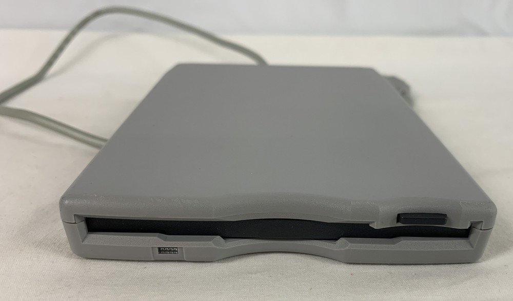 SmartDisk FDUSB-TM2 USB External 3.5" Floppy Disk Drive Mac PC laptops